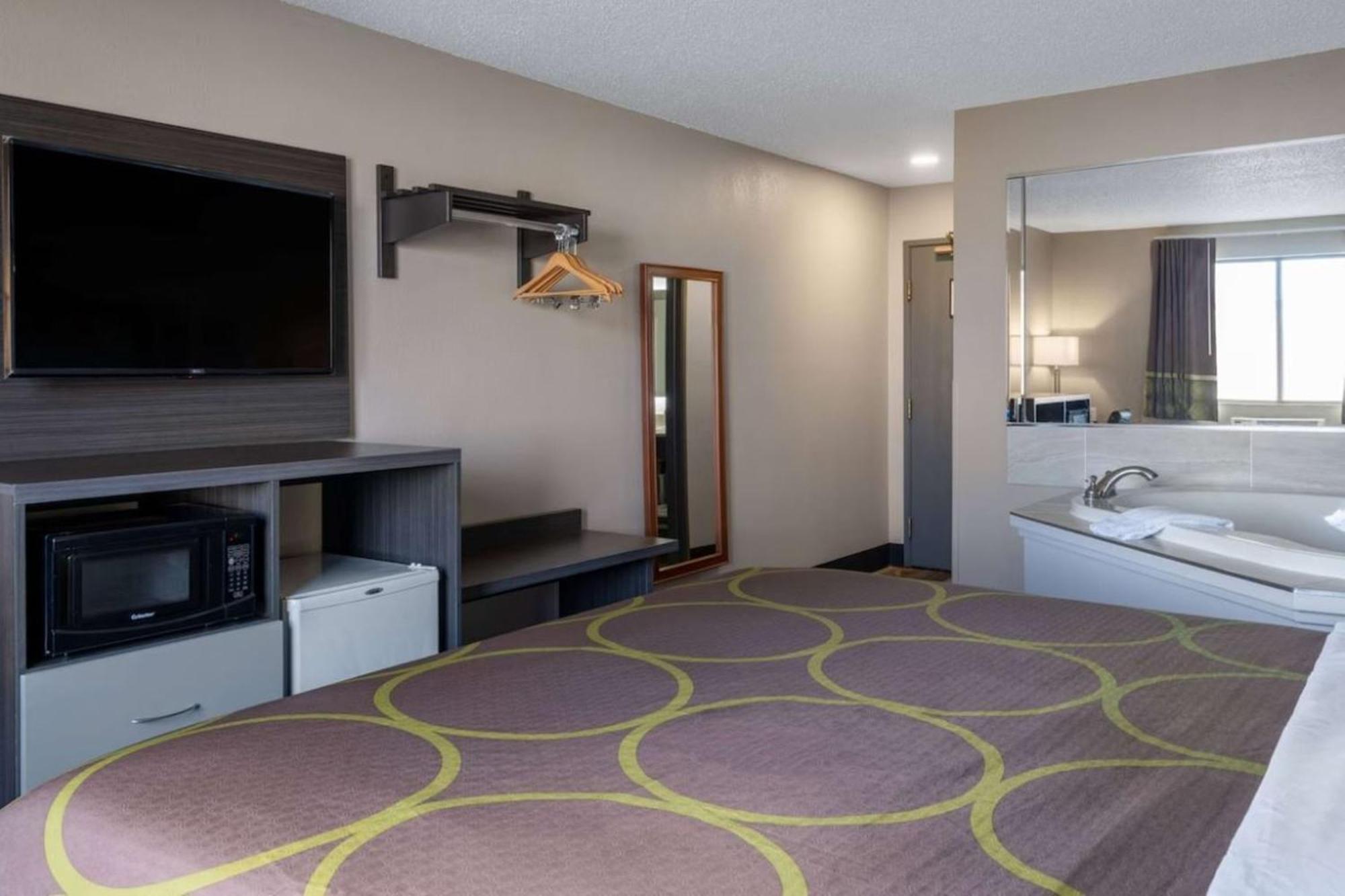 Super 8 By Wyndham Merrillville Kültér fotó
